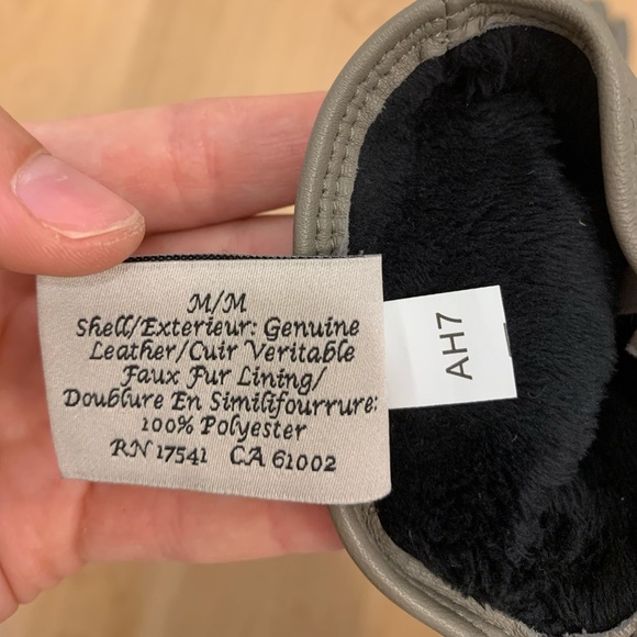 Pair of genuine leather grey gloves - Picture 5 of 5